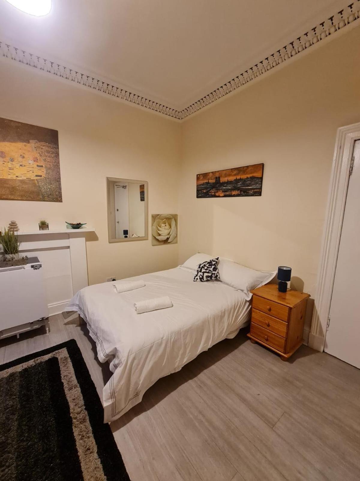 Cathcart Place Rooms Edimburgo Esterno foto